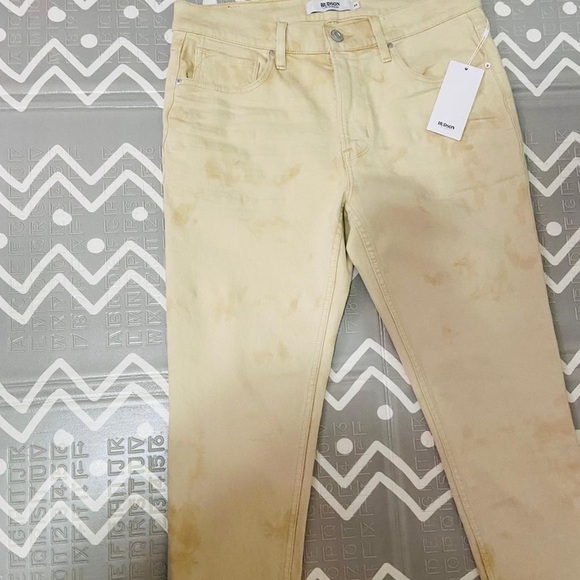 HUDSON Slim Straight Spotted Denim Jeans - Picture 6 of 8